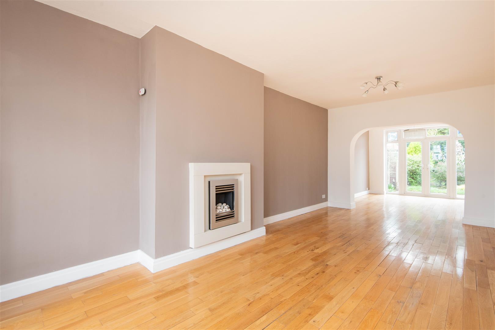 4 bed property in Elm Avenue, Preston